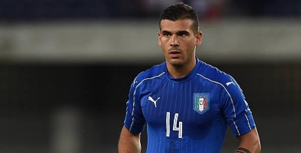 一个把梅拉 一个把梅拉